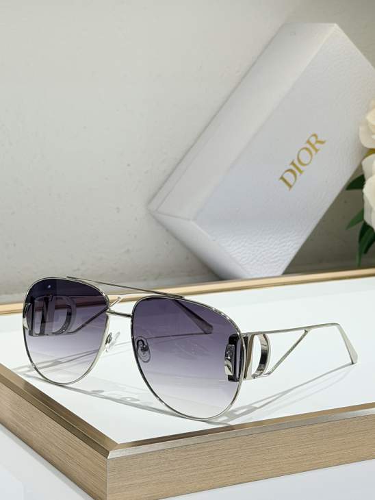 Picture of Dior Sunglasses _SKUfw80535205fw